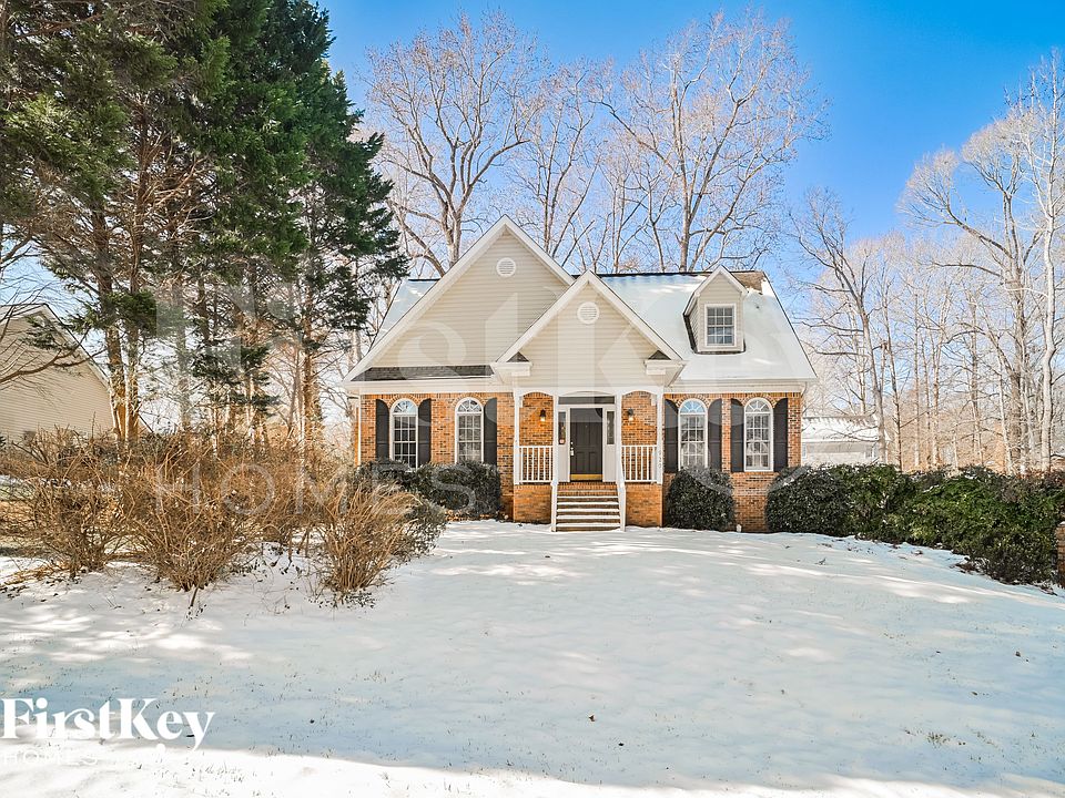 1st image of 920 Laurel Creek Ln