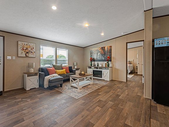 3rd image of 12206 County Road 37497