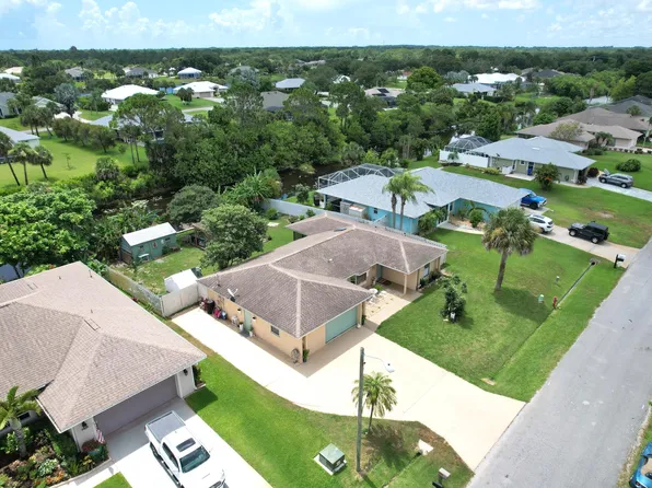 985 George Street, Sebastian, FL 32958