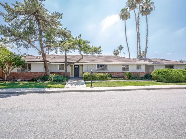 2401 Rio Vista Dr, Bakersfield, CA 93306
