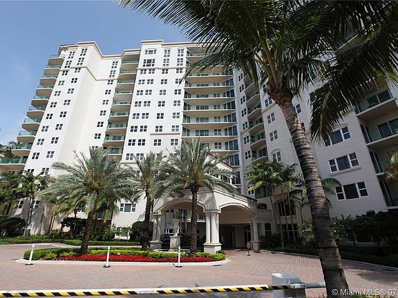 2nd image of 20000 E Country Club Dr #Ts10