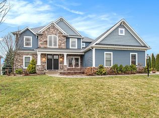 51073 Chatham Ridge Dr, South Bend, IN 46637