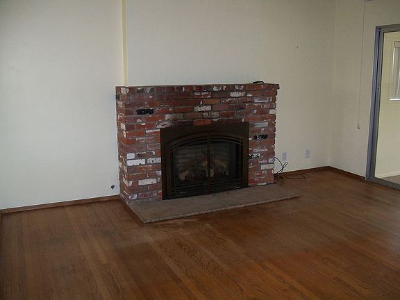 5th image of 3332-34 Sterne St