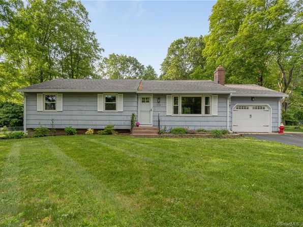 525 Bush Hill Road, Manchester, CT 06040