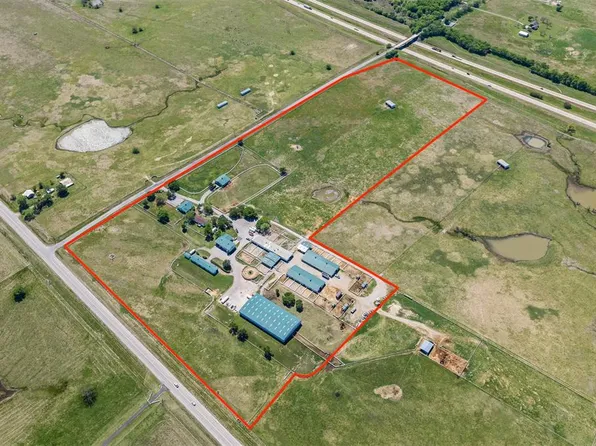 7511 Sunshine Ln, Marietta, OK 73448