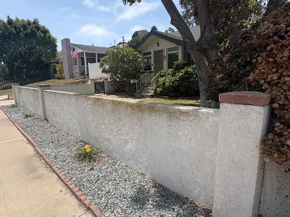 2220 Rosecrans St, San Diego, CA 92106