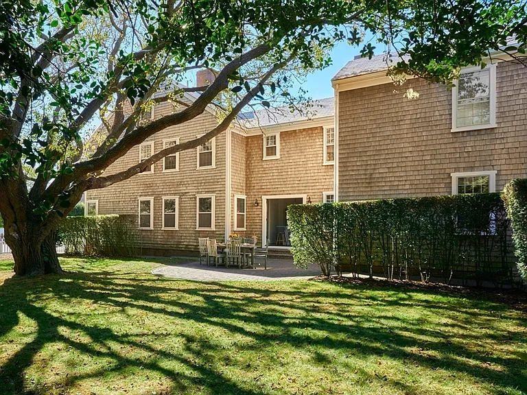 33 Milk St — Photo 31