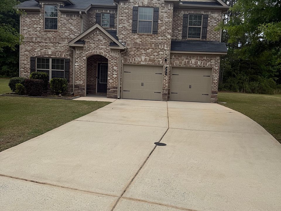 1st image of 300 Madison Grace Ave
