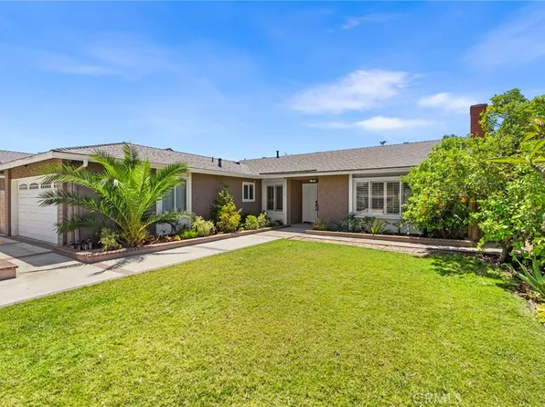 2118 Peachwood Ln, Santa Ana, CA 92705