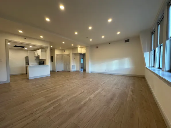 470-475 Commonwealth Ave, Boston, MA