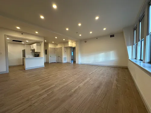 470-475 Commonwealth Ave #701 Photo 1