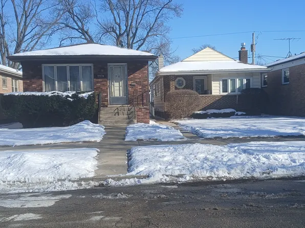 (undisclosed Address), Chicago, IL 60655