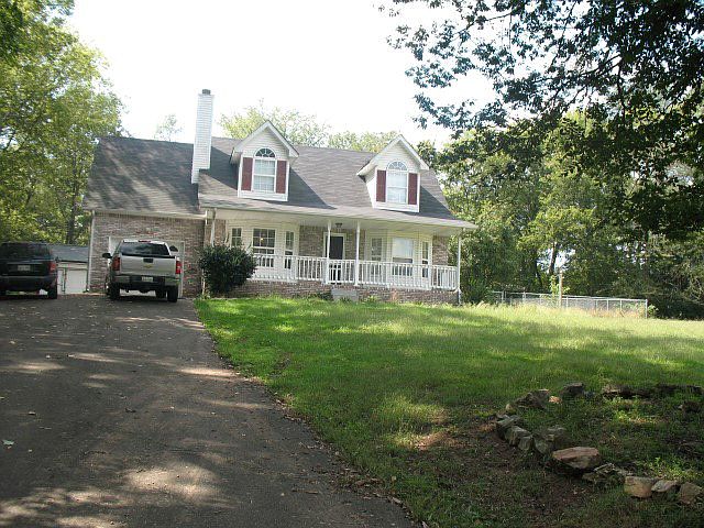 1st image of 1698 Sparkleberry Dr