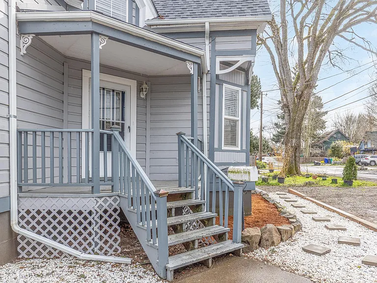 1144 SE 85th Ave — Photo 32