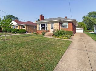 2847 Dale Ave, Rocky River, OH 44116