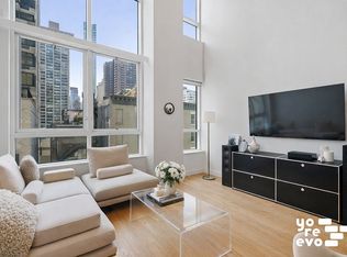 301 E 61st St APT 3D, New York, NY