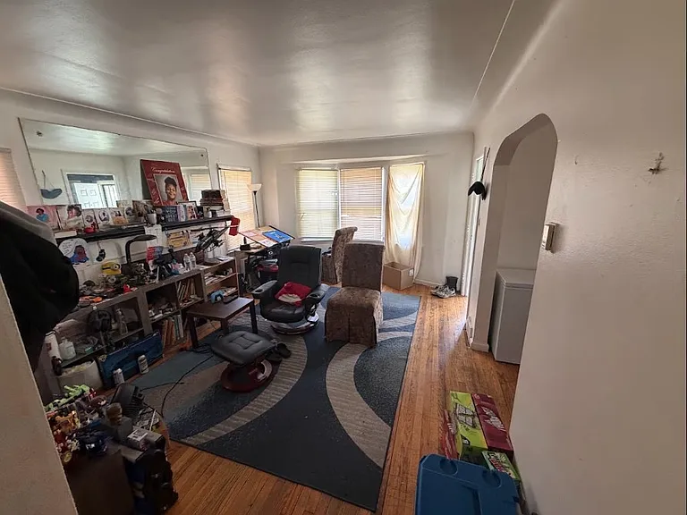 13687 Castleton St — Photo 3
