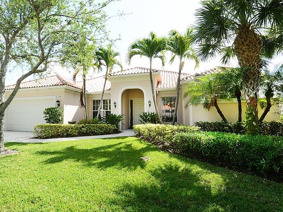 Home For Sale In Riverwalk