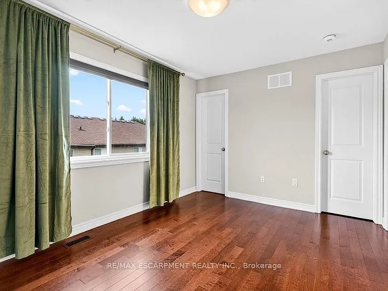 377 Glancaster Rd #16 — Photo 29