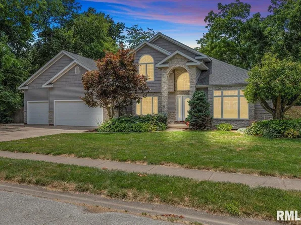 35 Woodland Trl, Rochester, IL 62563