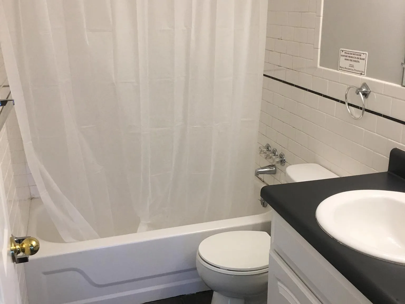 2 bed, 750 sqft, $2,450 — Photo 4