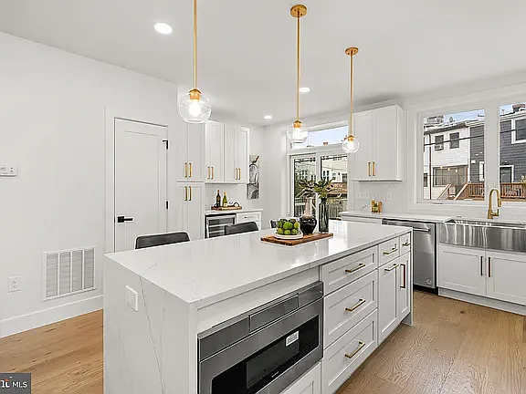 238 Longfellow St NW #1 — Photo 9