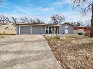 1445 Pamela Ln, Fort Worth, TX 76112