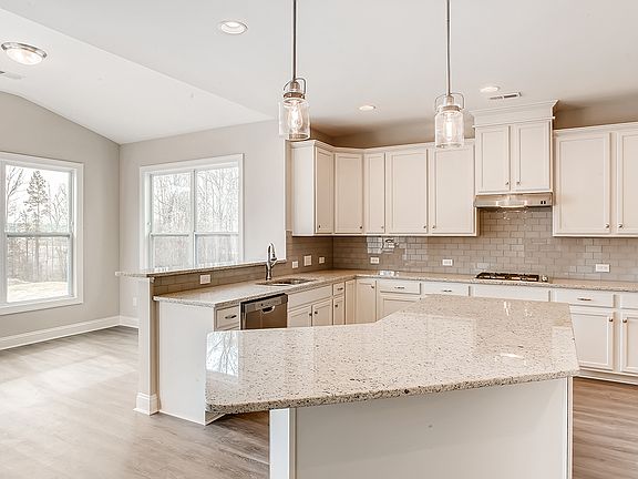 4th image of 9002 Auburn Whisper Ln