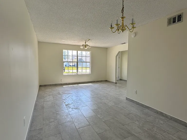 1780 Bartlett Ave — Photo 20