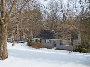 91 Hunter Ln, Barrington, NH 03825