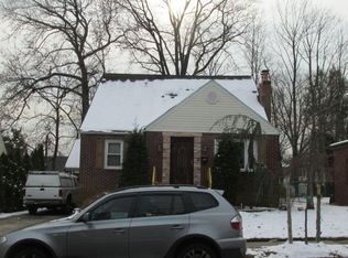 56 Dohrmann Ave, Teaneck, NJ 07666