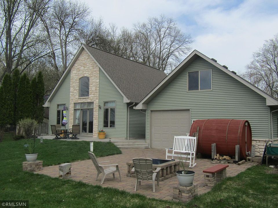 1st image of 51300 Berry Ave