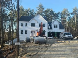 3 Mendon Rd, Northbridge, MA 01534