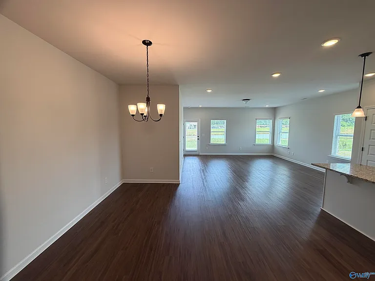 238 School House Dr — Photo 5