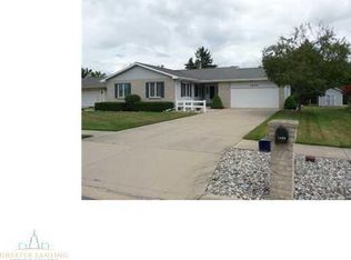 1404 Riley Ridge Dr, Lansing, MI 48917
