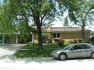 8356 Central Ave photo 1