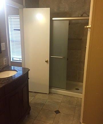 5th image of 2905 Armstrong Dr