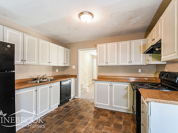4th image of 7733 Nacomis Dr