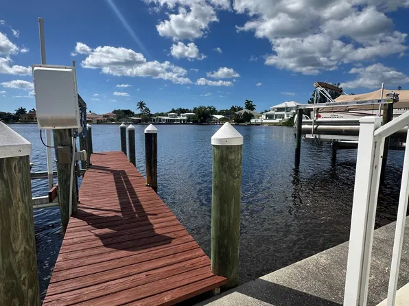 23 Port Dr, Venice, FL 34285