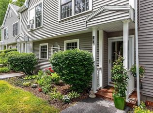 13803 Riverside Townhouses Rd UNIT 3, Manchester Center, VT 05255