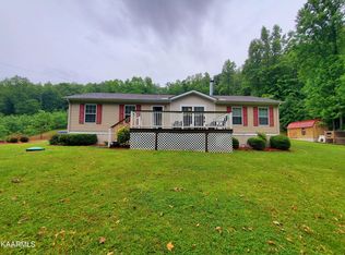 595 Mountain Springs Rd, Rose Hill, VA 24281