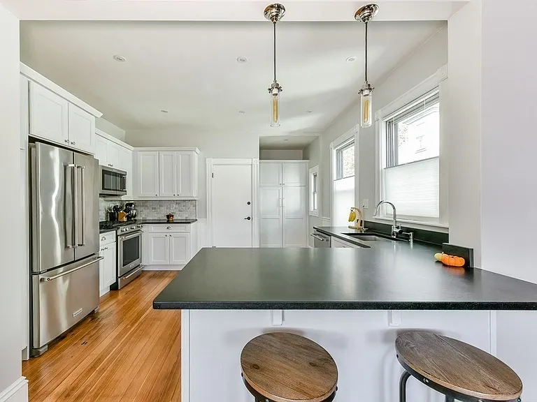 132 Paul Gore St #3 — Photo 5