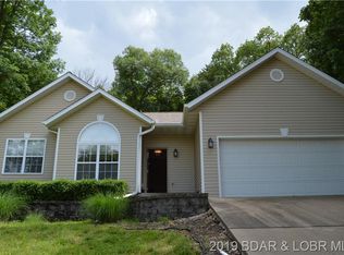 1084 Sweetwater Dr, Four Seasons, MO 65049
