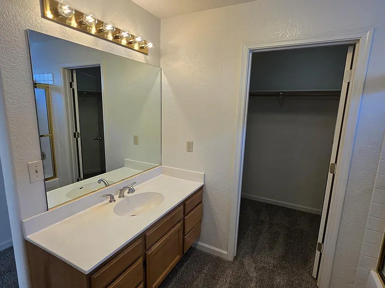 7508 Lighthouse Ln — Photo 15