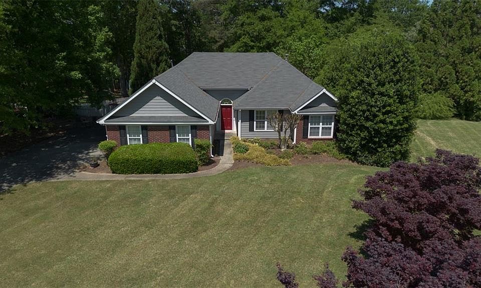 1st image of 505 Weeping Willow Dr
