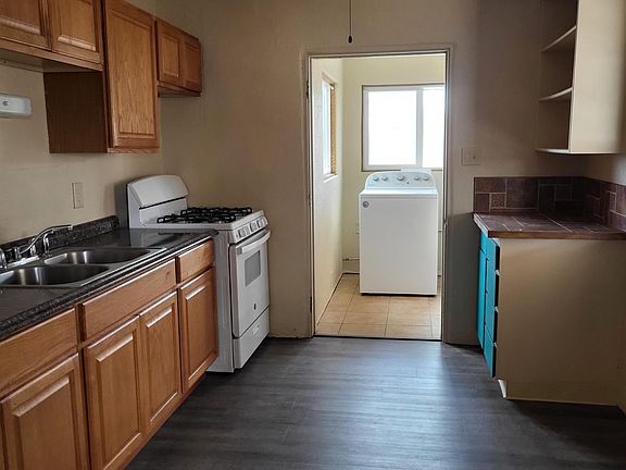 5th image of 507 G Ave
