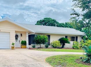 12551 81st Ter, Seminole, FL 33776