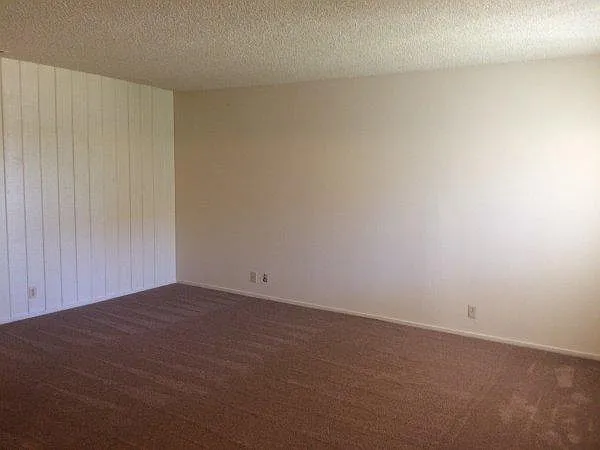 2 bed, 600 sqft, $1,095 — Photo 3
