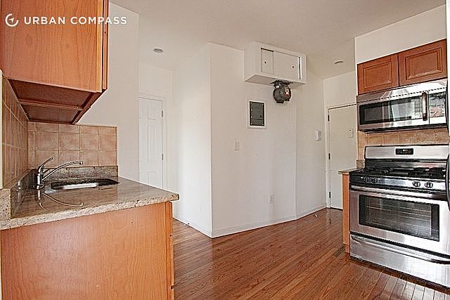 2nd image of 120 Thompson St APT 24