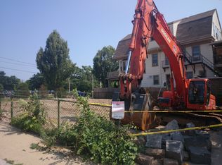 39 Asticou Rd, Jamaica Plain, MA 02130